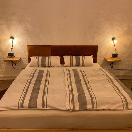 Art Boutique Budget Apartment Im Hinterhof Menden Altstadt Buitenkant foto