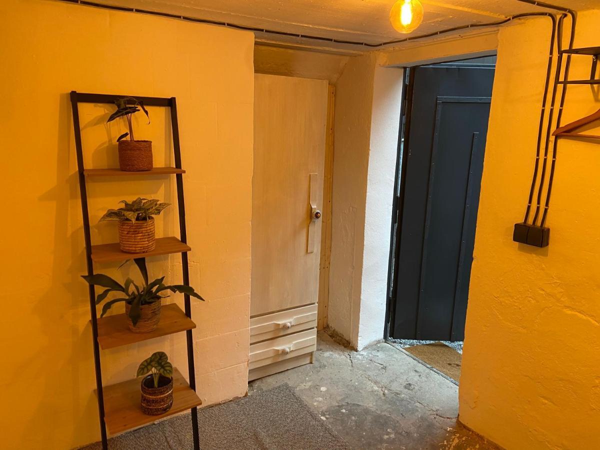 Art Boutique Budget Apartment Im Hinterhof Menden Altstadt Buitenkant foto